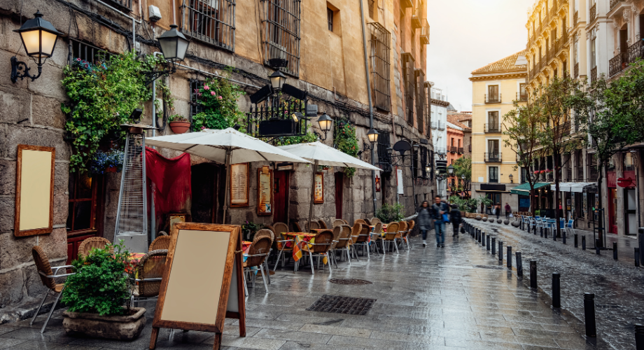 Exploring the different barrios or neighbourhoods in Madrid