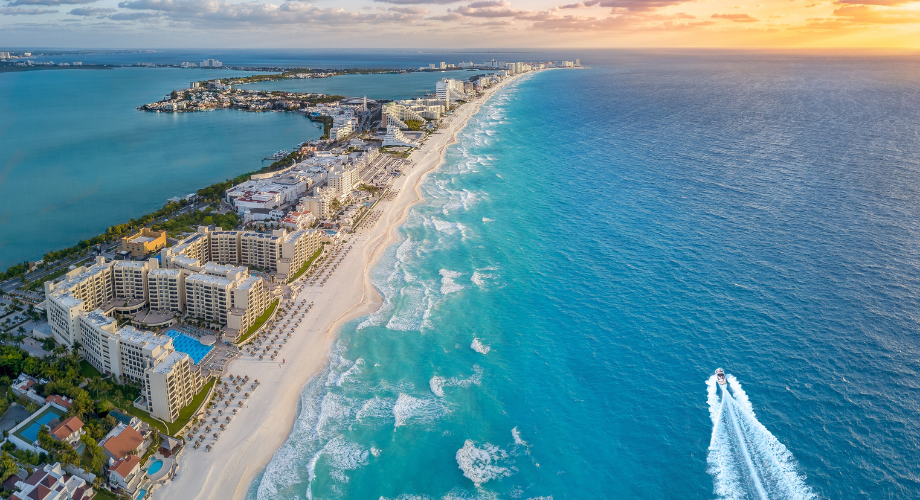  Avani Cancún Airport Hotel