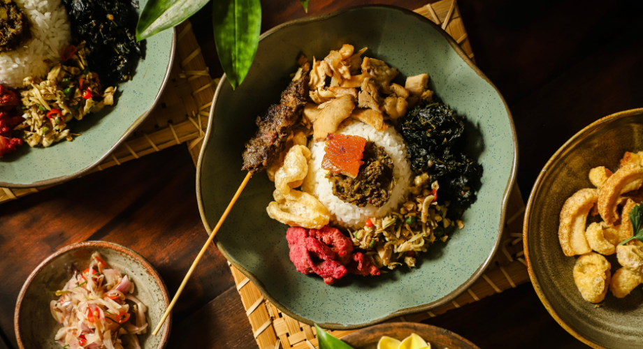 Balinese meal of rice with Balinese roast pork and other side dishes