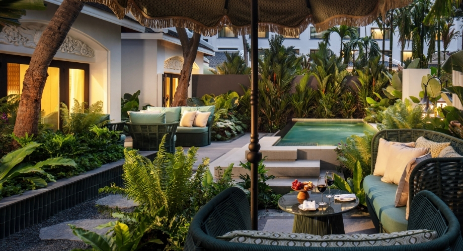 Anantara Pool Residence at Anantara Siam Bangkok Hotel